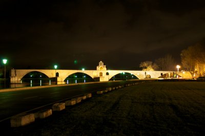 Sur le pont d'Avignon_4487364962_l.jpg